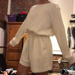 SOLD ON DEPOP🕊White Romper🕊